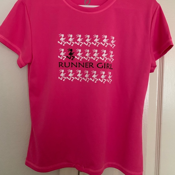 💗Workout shirt💗 - Picture 2 of 4